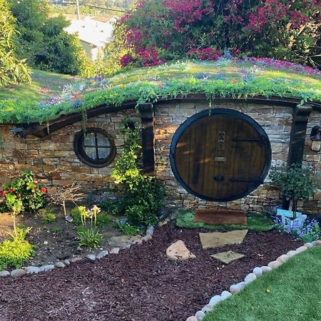 Hotel Hobbit Haven Mission Canyon Exterior foto